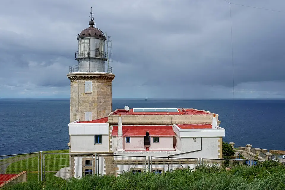 Faro de Cabo Machichado