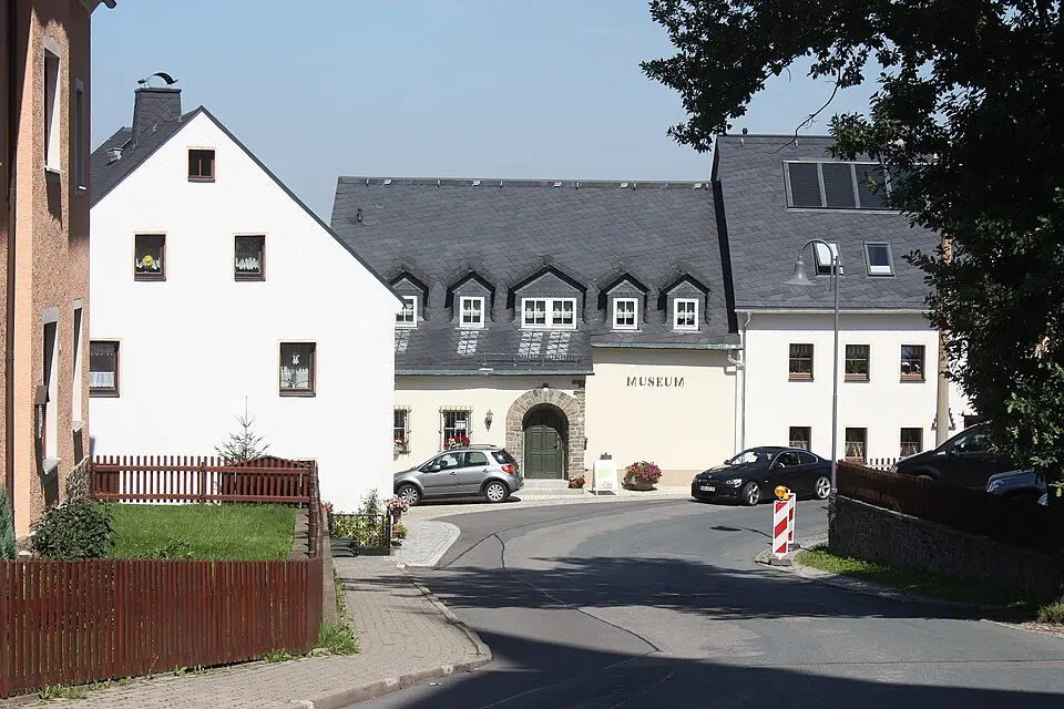 Slika: Dguendel · CC BY 4.0 Mauersberger-Museum