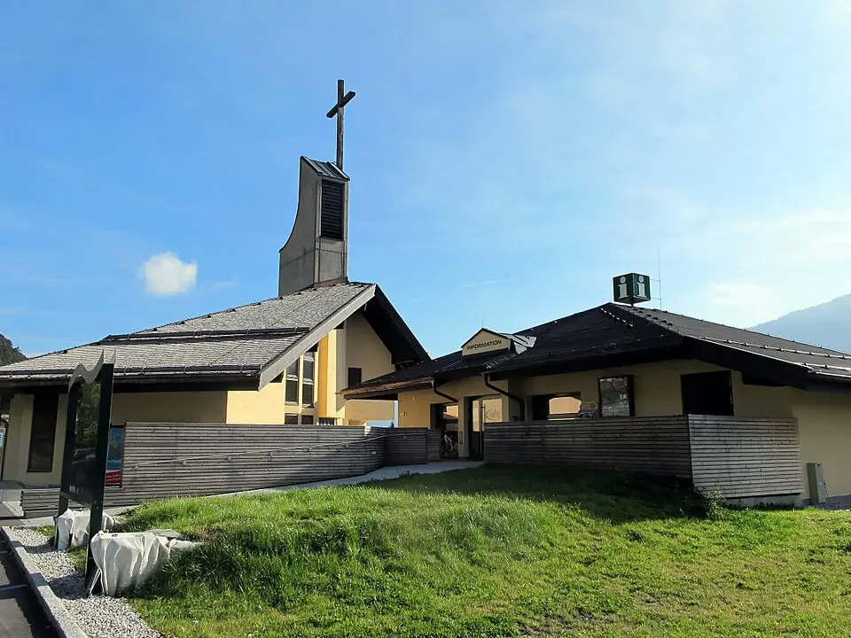 Slika: Bbb · CC BY-SA 3.0 Marienkirche Maurach