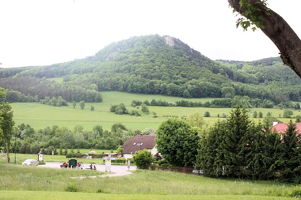 Bild: Dguendel · CC BY 3.0 Bischofsmütze