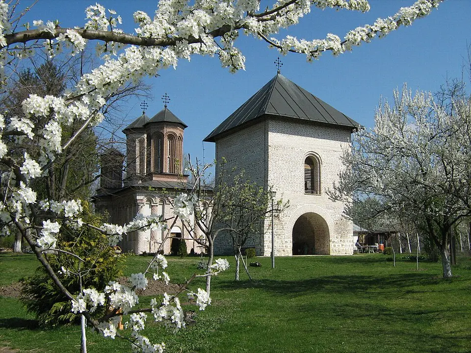 Bild: Madalinfocsa · CC BY-SA 3.0 RO Kloster Snagov