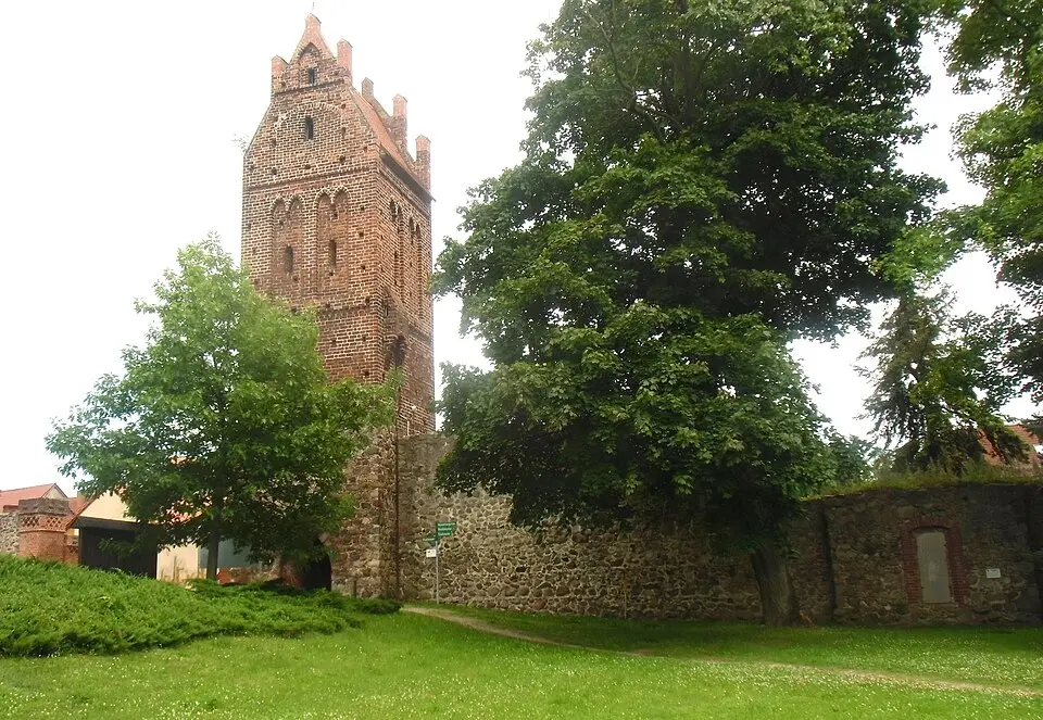 Image: Kvikk · CC BY-SA 3.0 Stadtmauer Müncheberg