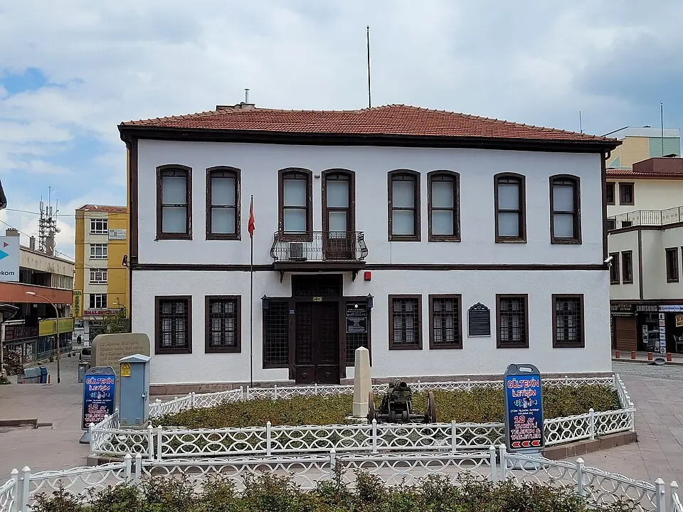 Batı Cephesi Karargahı Müzesi