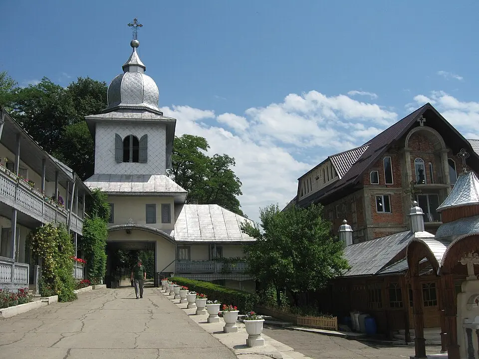 Mănăstirea Slătioara