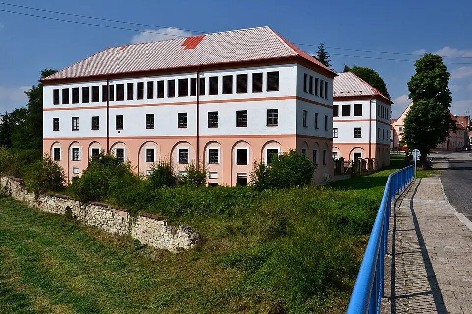 Měcholupy