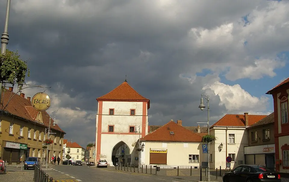 Kép: Michal Kmínek · CC BY-SA 3.0 Městské opevnění