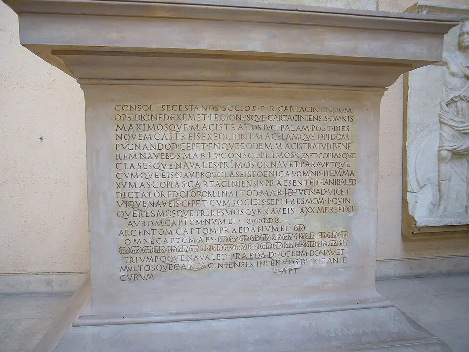 colonnes rostrales de Duilius