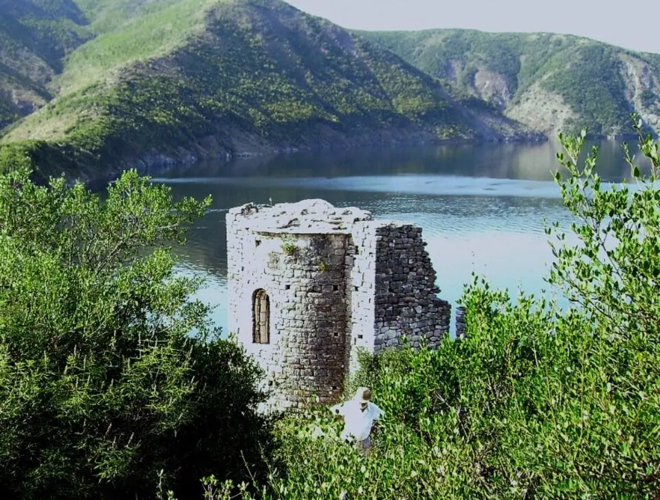 Shurdhah Island