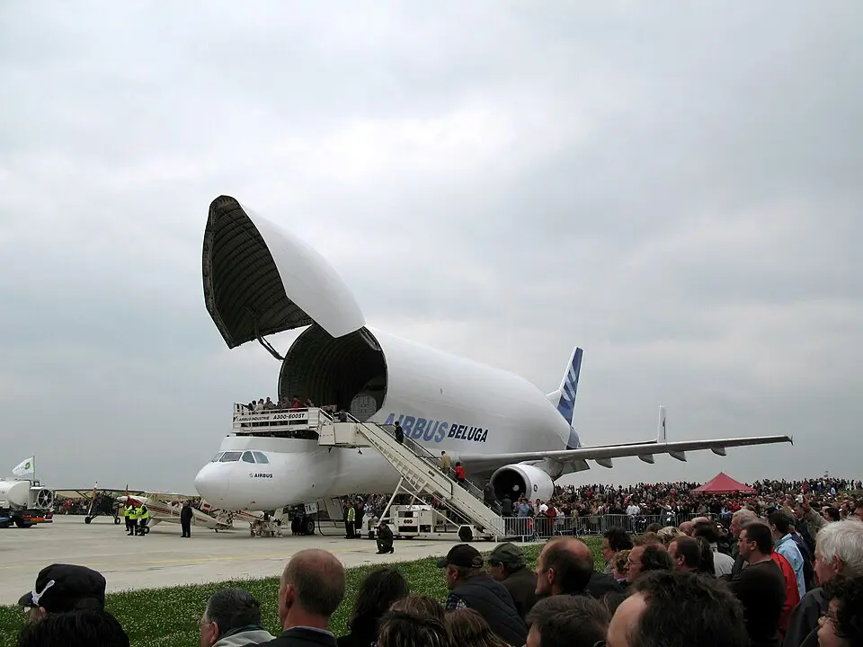 aéroport international Amiens-Henry-Potez