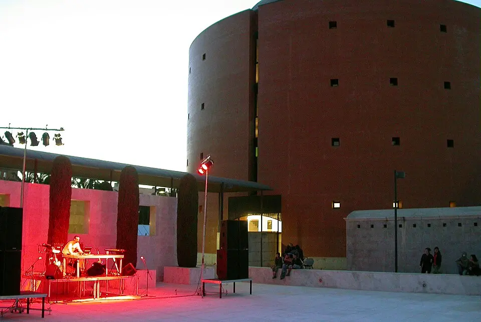 Museo Extremeño e Iberoamericano de Arte Contemporáneo