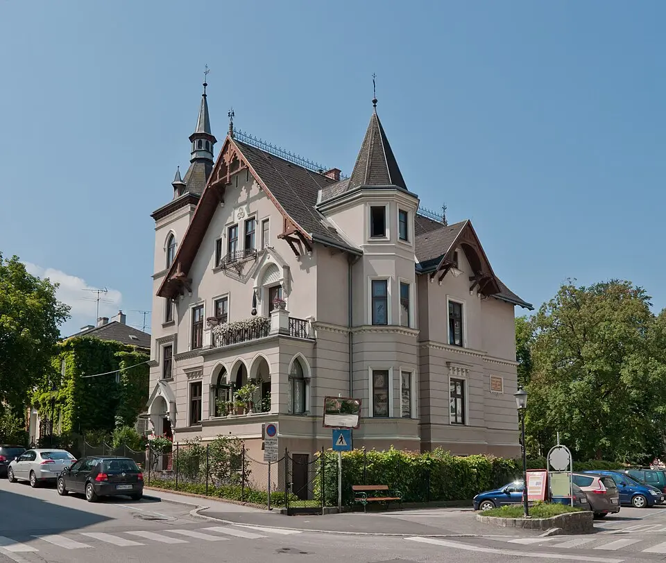 Obrázok: Christian Jansky · CC BY-SA 3.0 Villa Seeböck