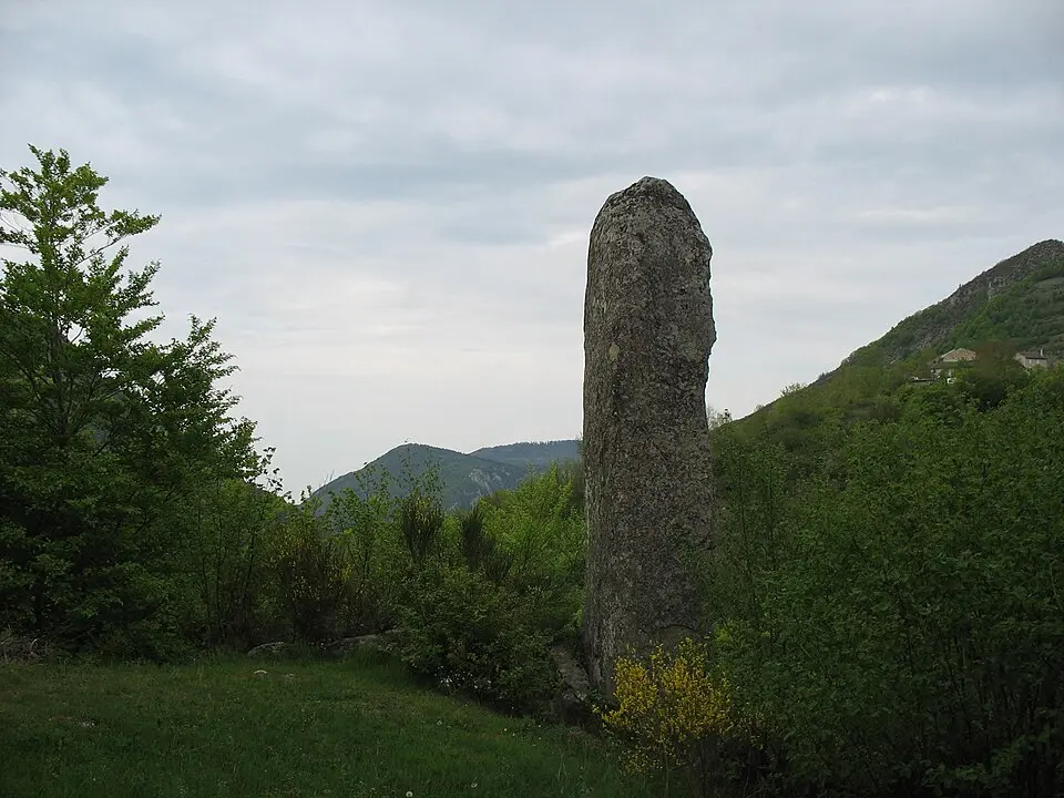 grand menhir de Counozouls