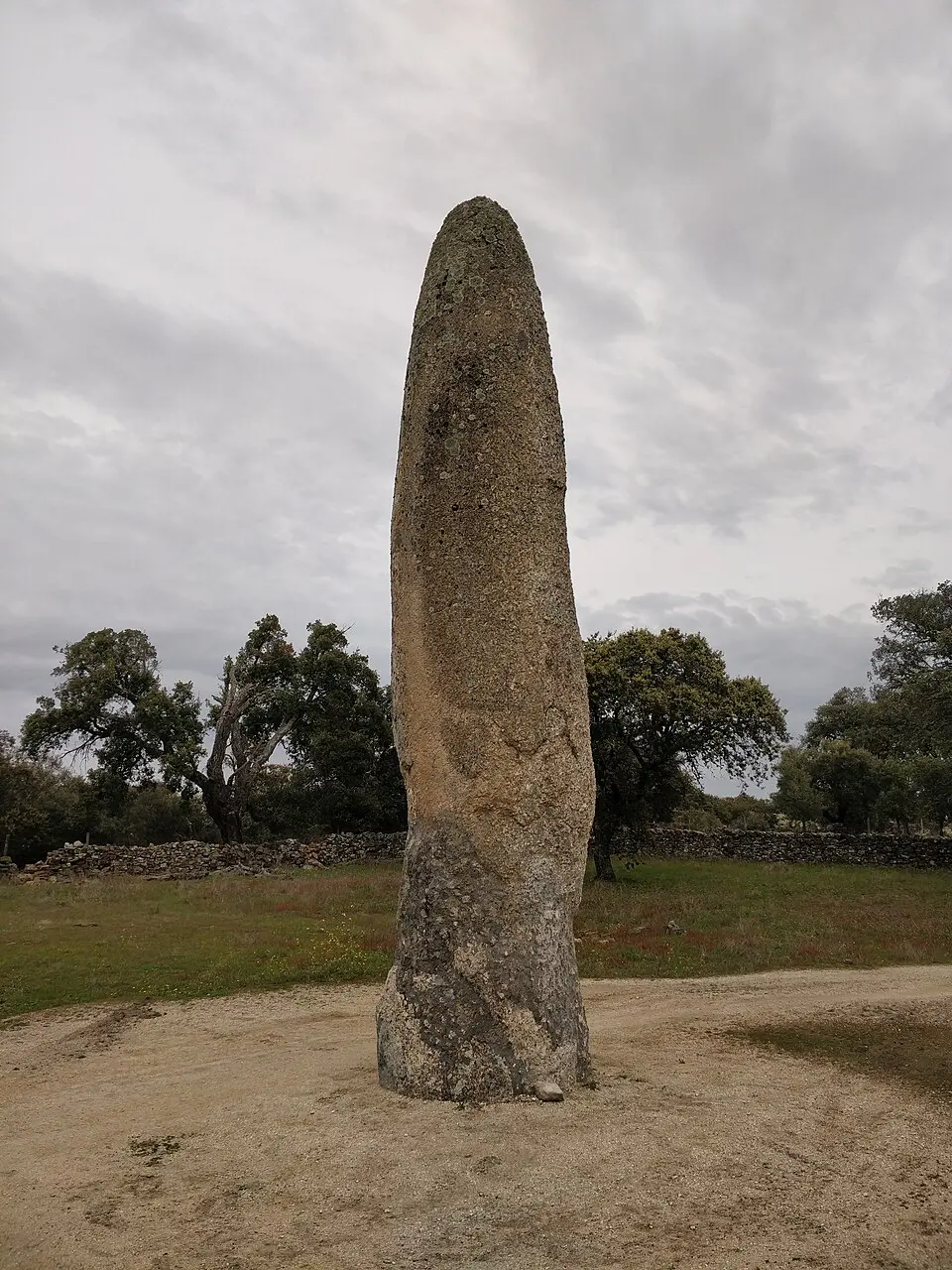 Menir da Meada