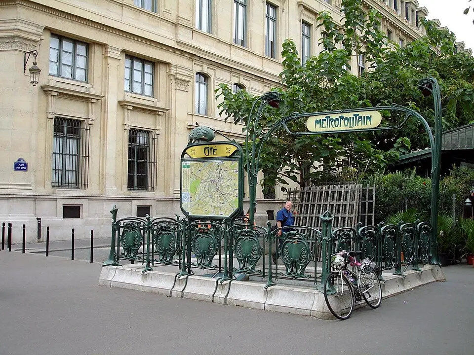 place Louis-Lépine