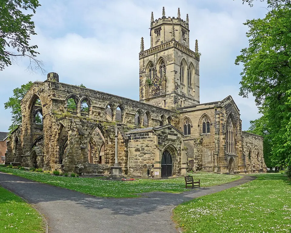 église Toussaint (Pontefract)