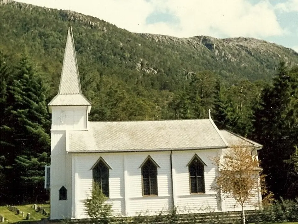 Midtgulen kirke