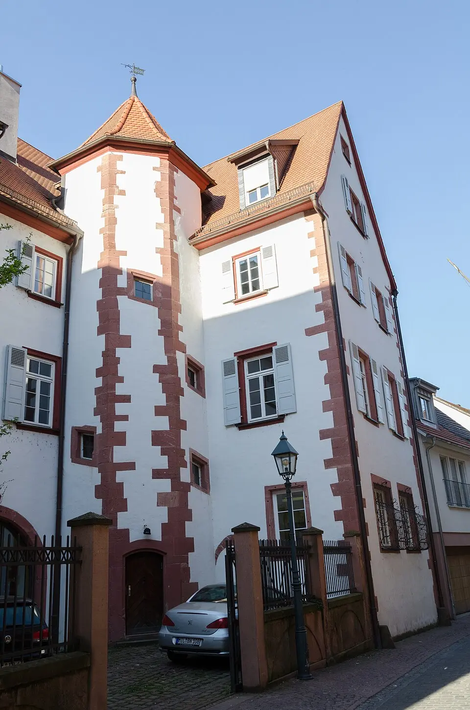 Ehemaliger Adelshof