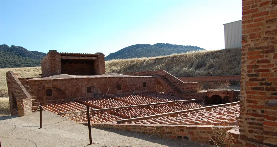 Horno de aludeles de Almadén