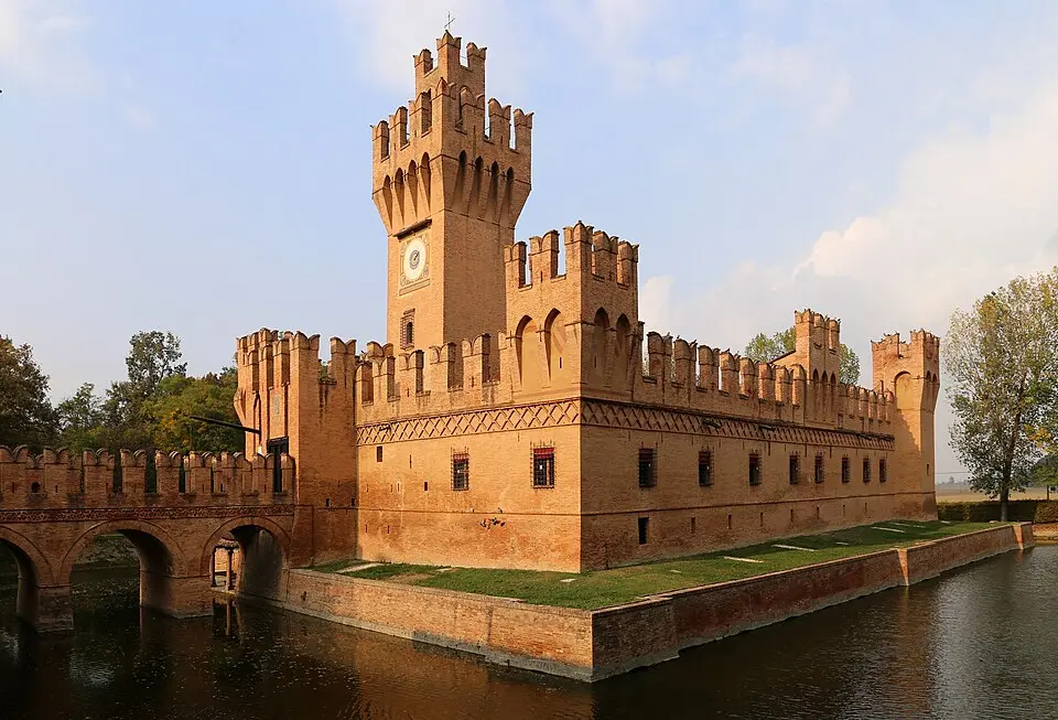 Castello dei Manzoli