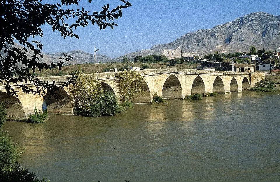 Yakapınar