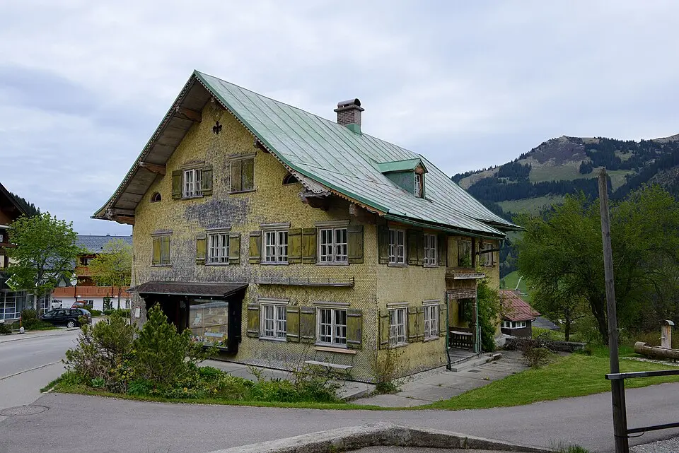 Wohnhaus, Haus Drechsel, ehemalige Wirtshaus zum Mohren