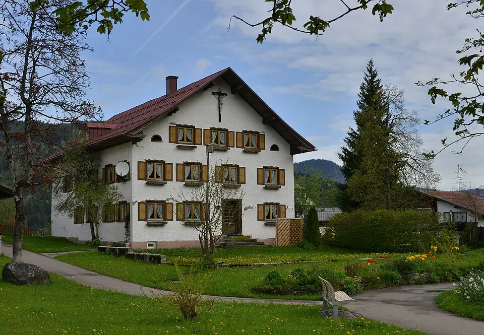Pfarrhof Riezlern