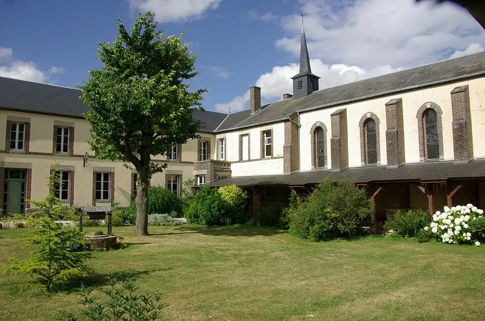 Monastère Notre-Dame de la Sainte-Espérance de Mesnil-Saint-Loup