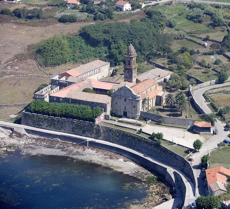Kép: Saruska · CC BY-SA 3.0 Monasterio de Santa María de Oya
