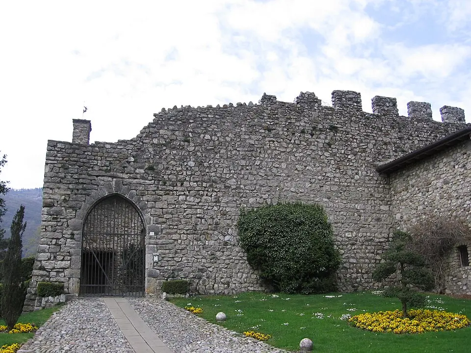 castello di Monasterolo