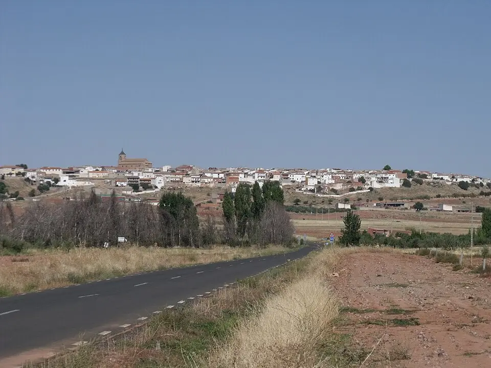 Image: B25es · CC BY-SA 4.0 Almedina