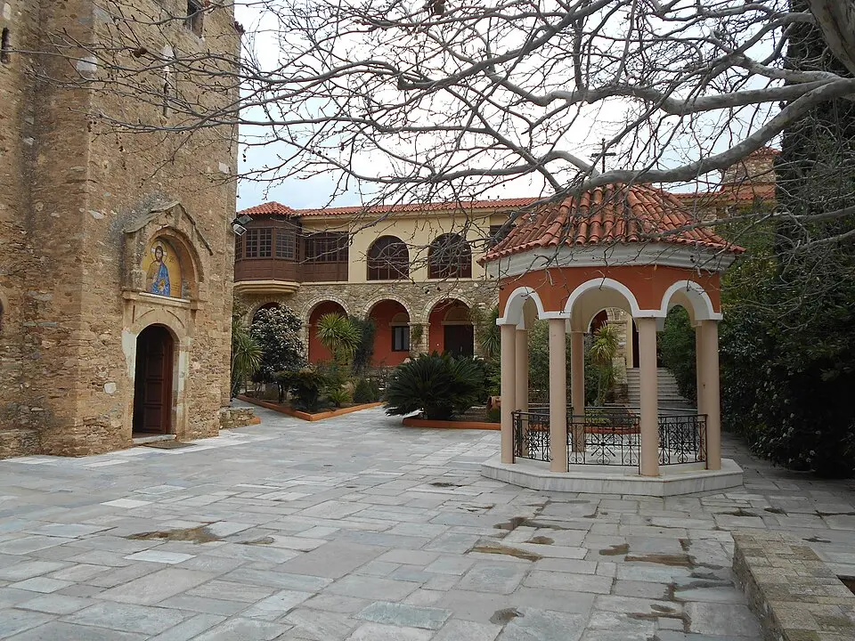 Kloster Dau Penteli