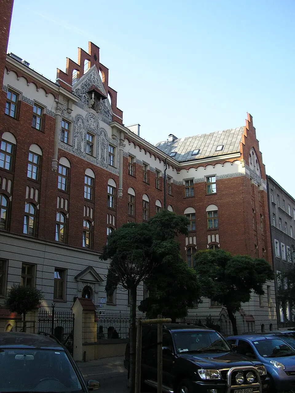 Klasztor Córek Bożej Miłości, Pędzichów 16 w Krakowie