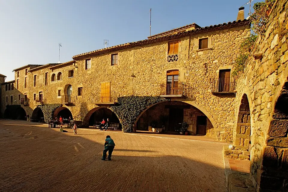 Monells