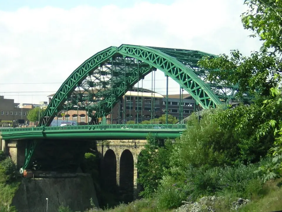 Wearmouth Bridge