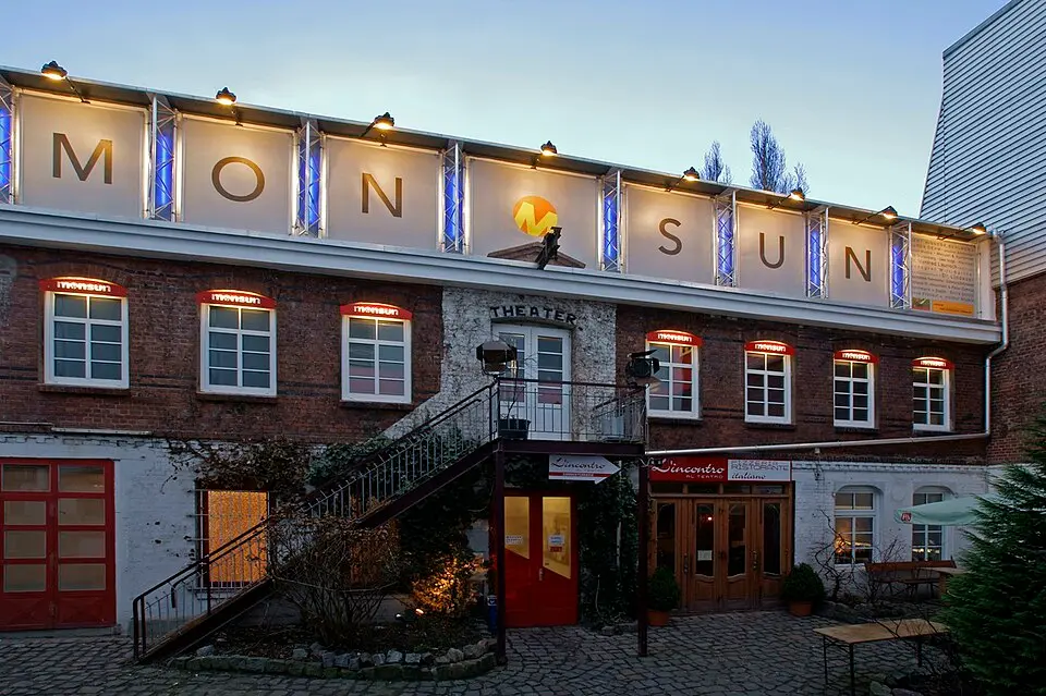 Monsun-Theater