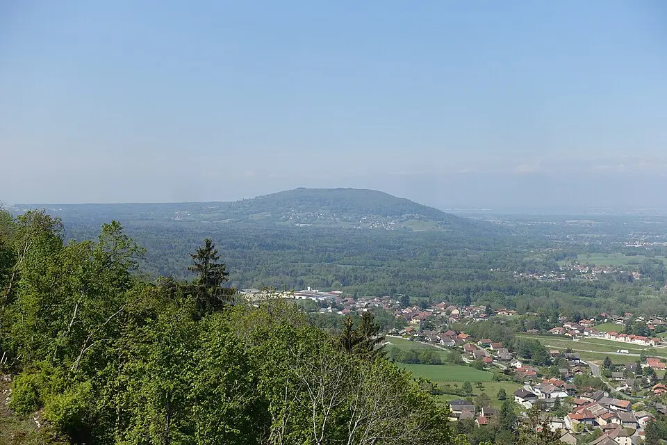 mont de Boisy