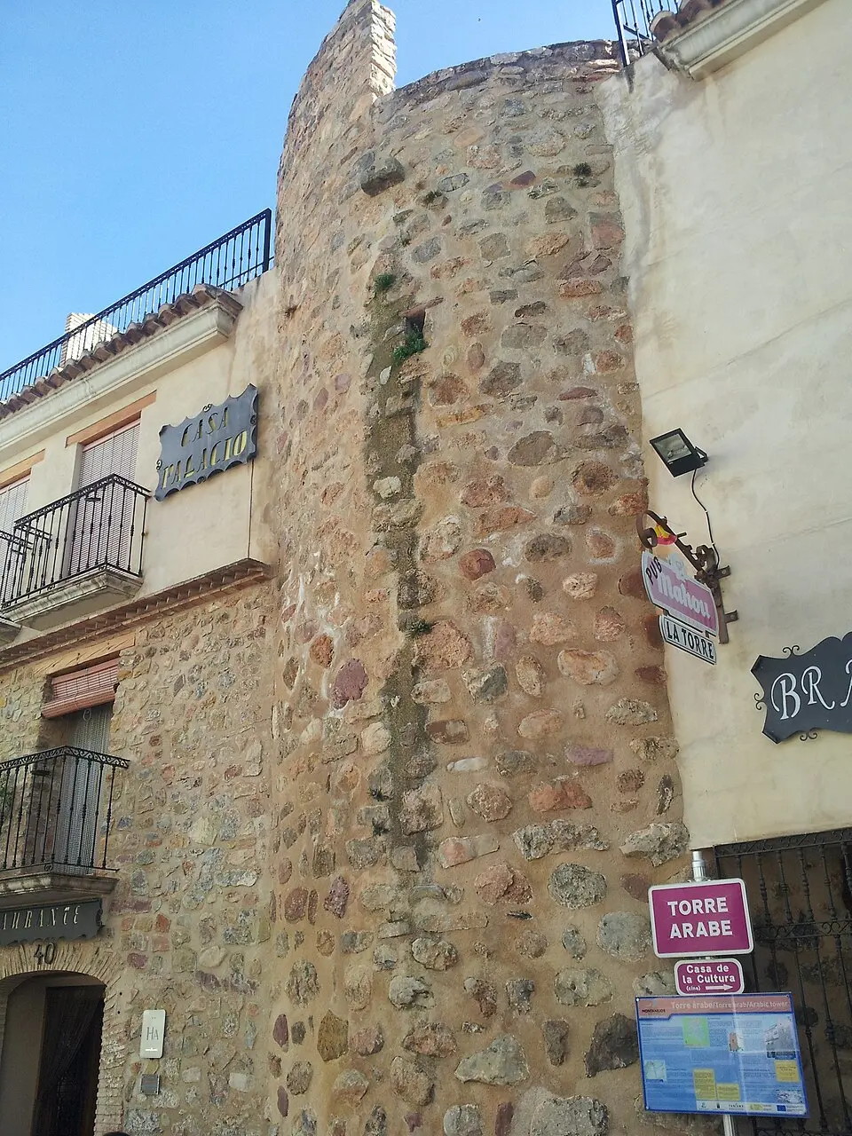 Torre de Montanejos