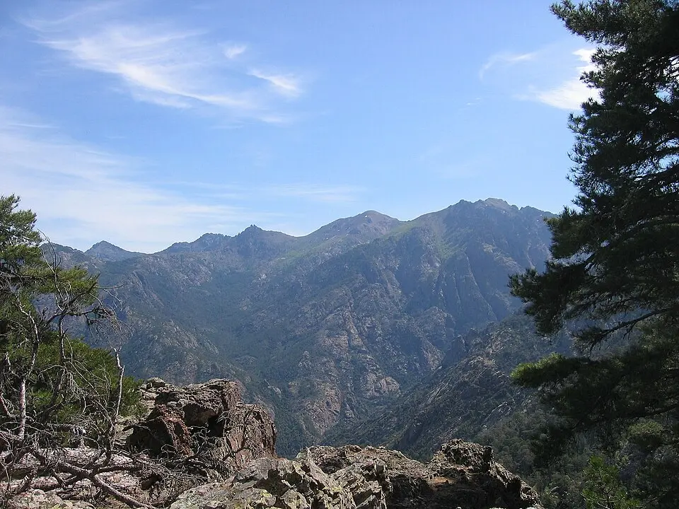 Monte Corona