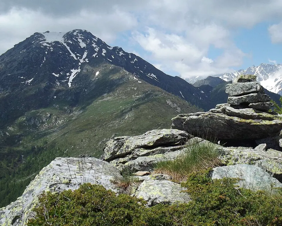 monte Dubia
