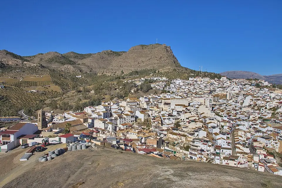 Álora
