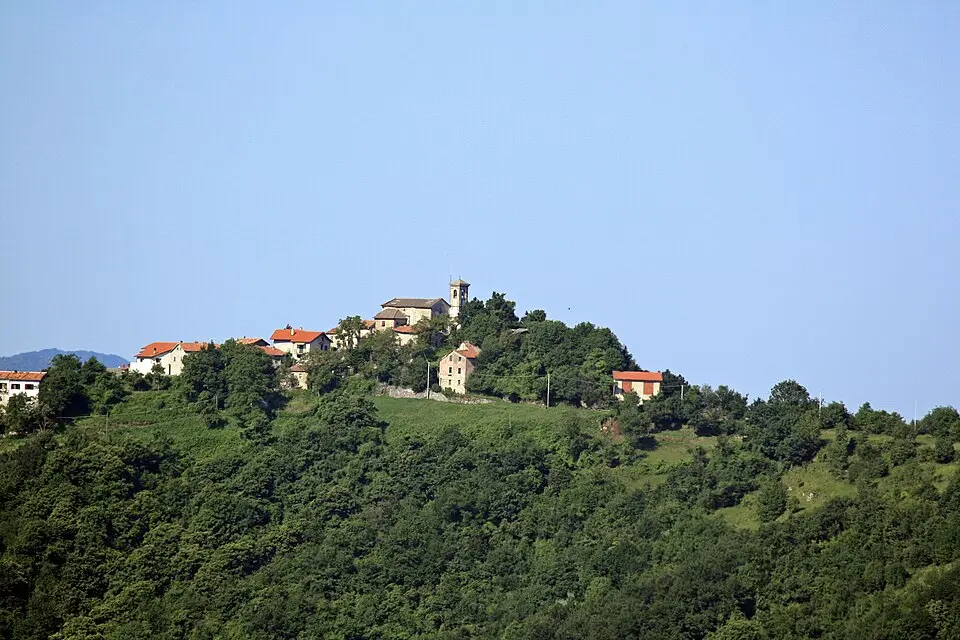Immagine: Andre86 · Public domain Montecanne