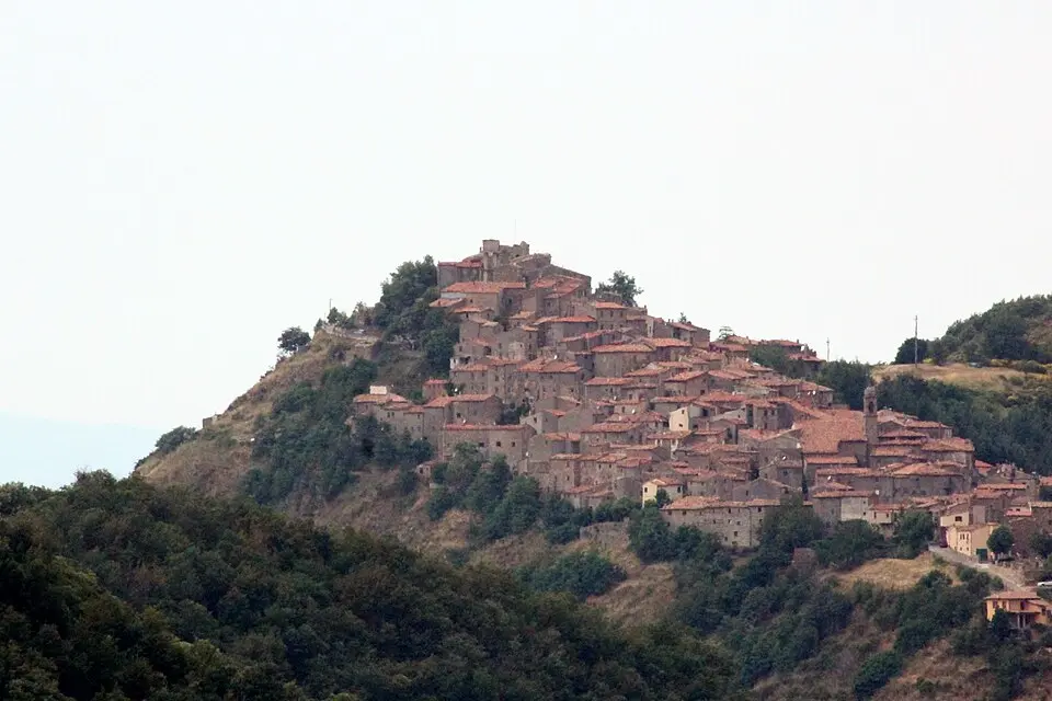 mura di Montelaterone