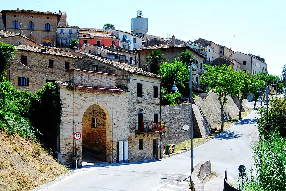 mura medievali di Montelupone