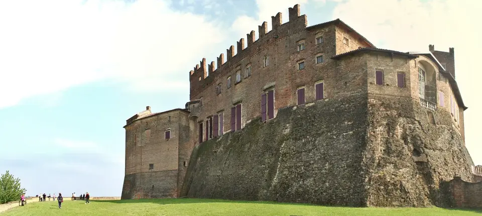 Castello di Montemagno