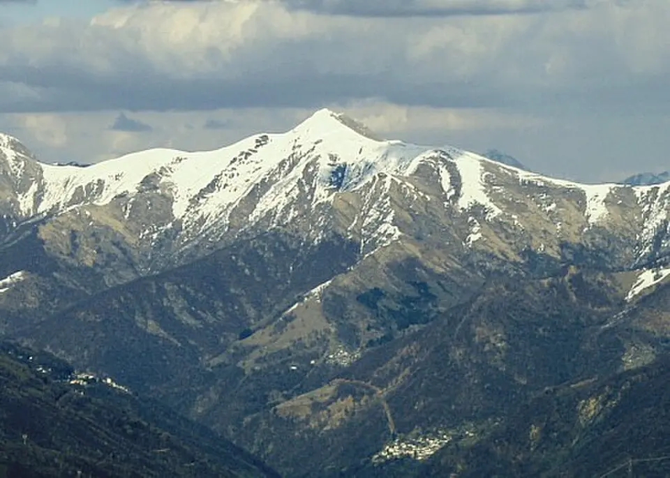 Monte Pola