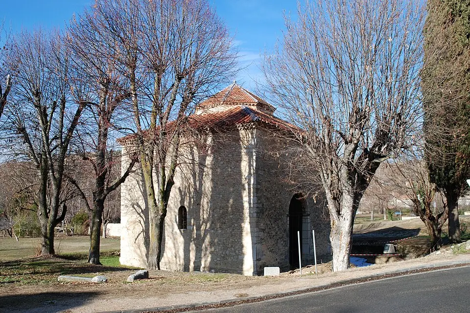 baptistère de Riez