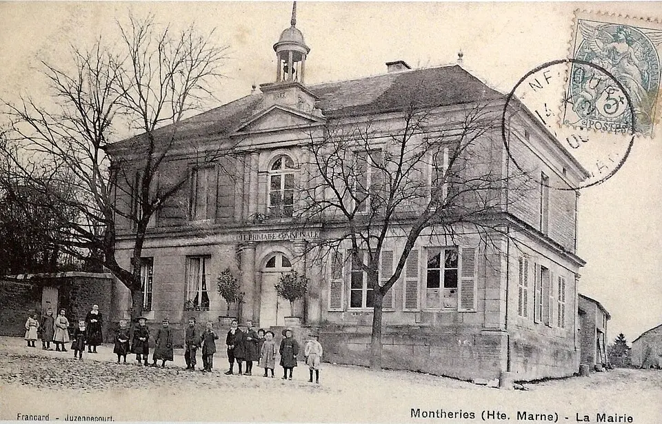 Montheries