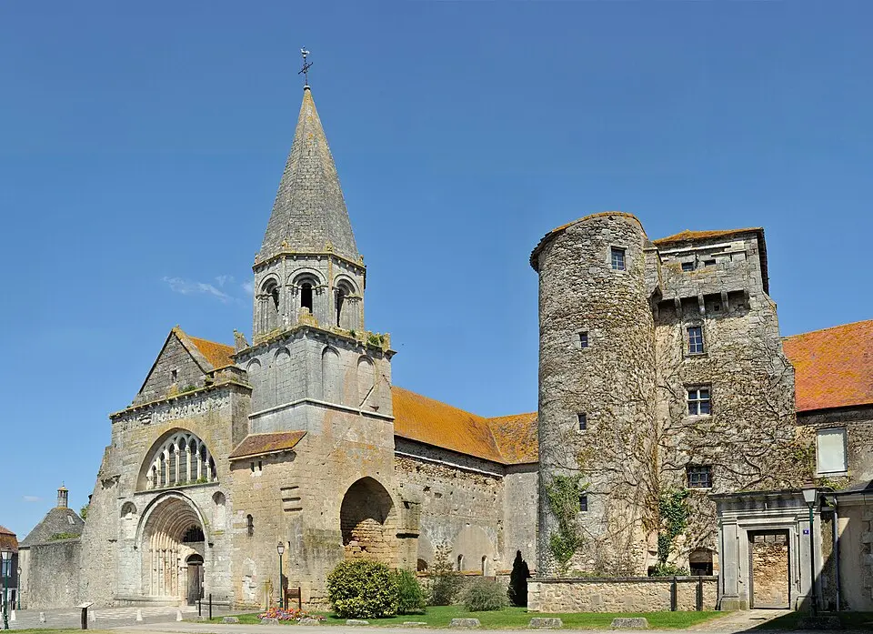 Hôtel-Dieu de Montmorillon