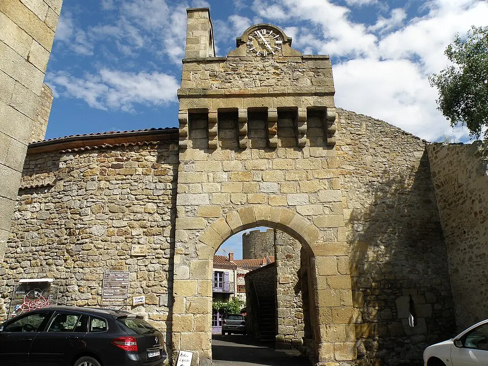 porte fortifiée de Montpeyroux