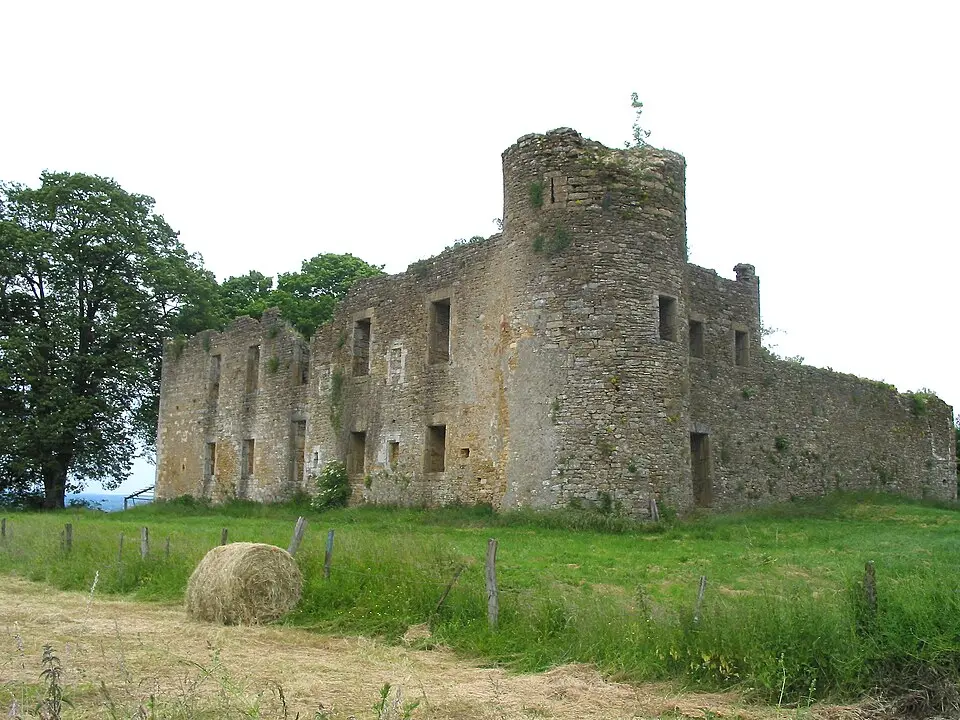 Burchtruïne van Montquintin